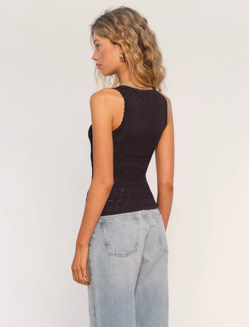 253SD9B NAOMI TOP