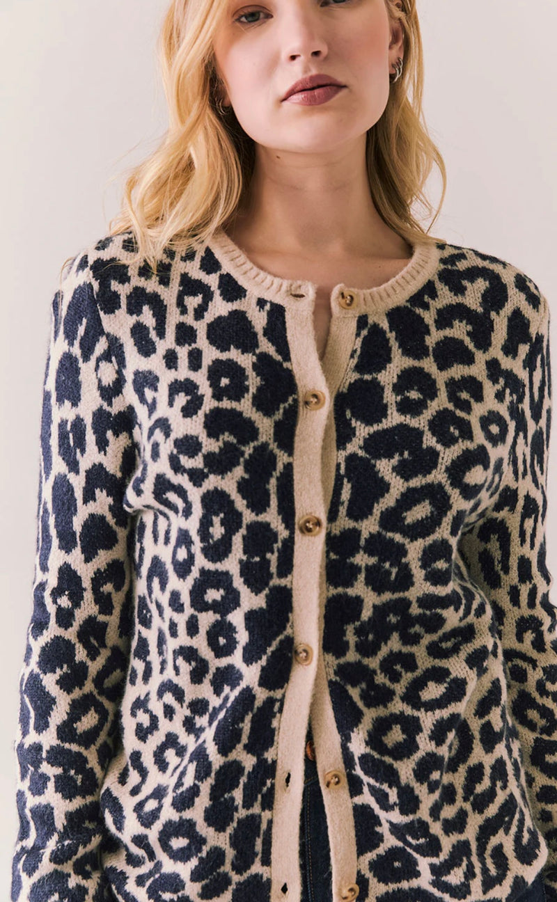 CWA282-CHA8061 Leopard Dream Cardigan