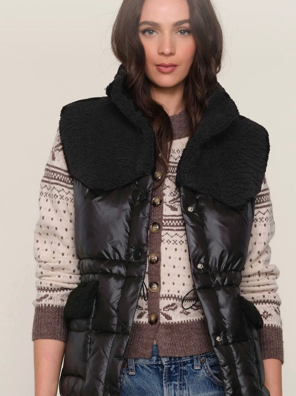 257UA4B Alex Vest