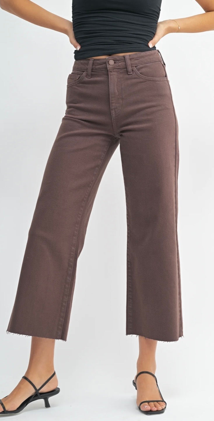 DP683- slim scissor cut wide leg jean