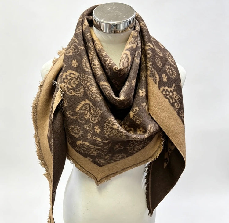 TR-4 Soft Mini Fur Triangle
Bandana Scarves