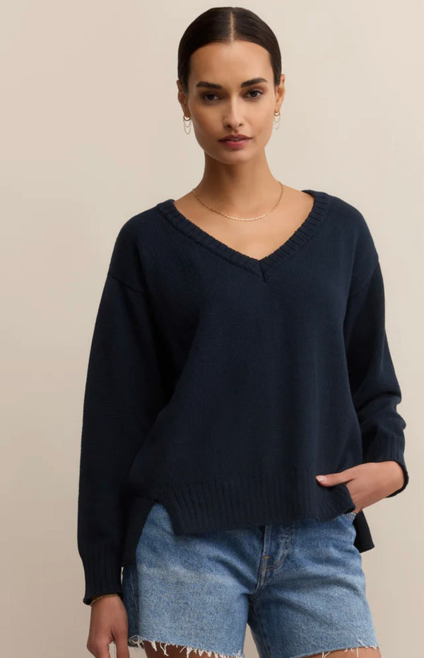 ZW253301 All Around V-Neck Sweater