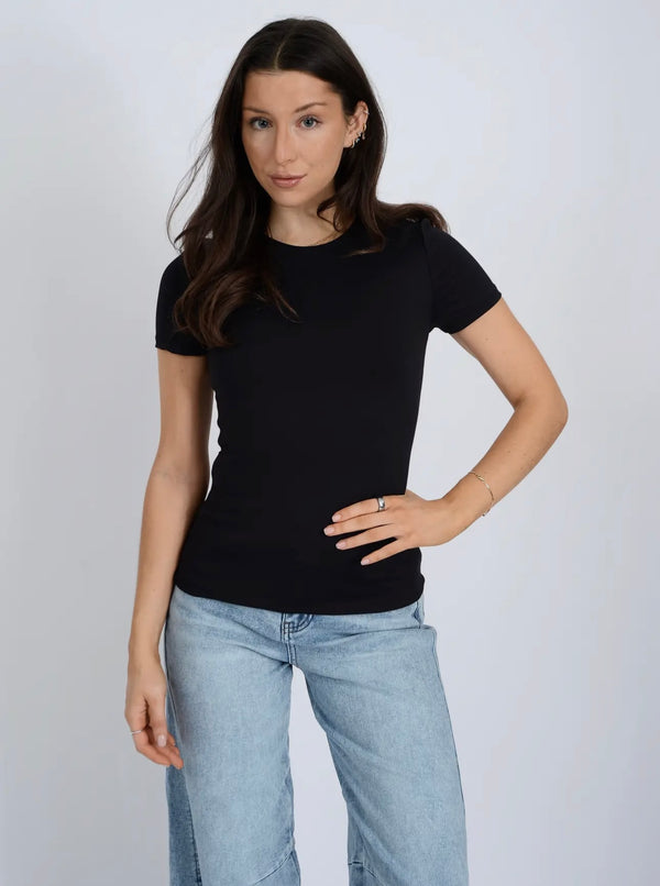 56T187S1 Roxi SS Top