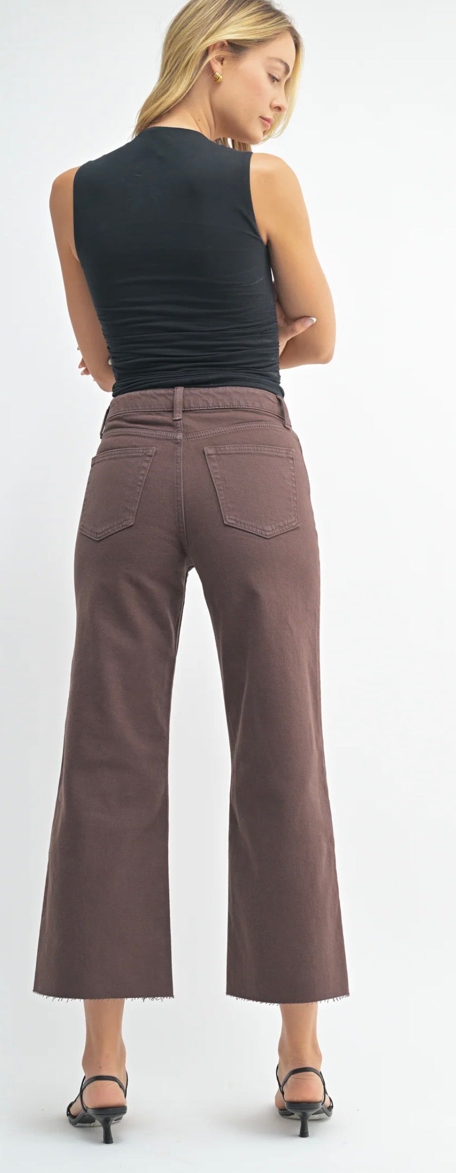DP683- slim scissor cut wide leg jean