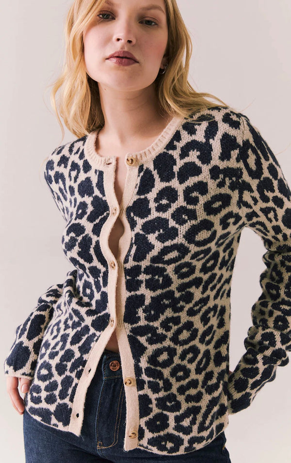 CWA282-CHA8061 Leopard Dream Cardigan