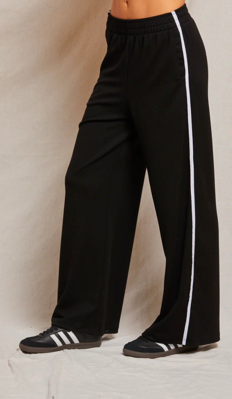 B84-Nadia Luxe Wide Leg With Stripe Pant