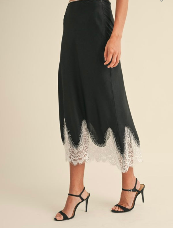 MS5261 Scallop Lace Trimmed Satin Skirt