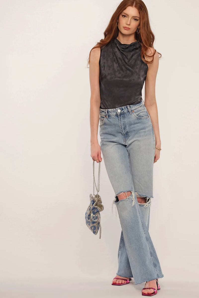 239be3b Soleil Top