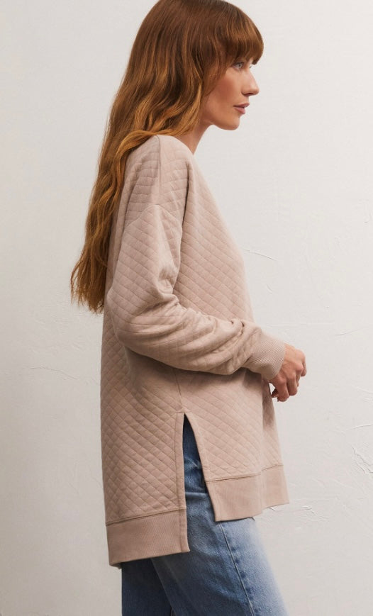 ZT234380 Quilted Modern VNeck Weekender