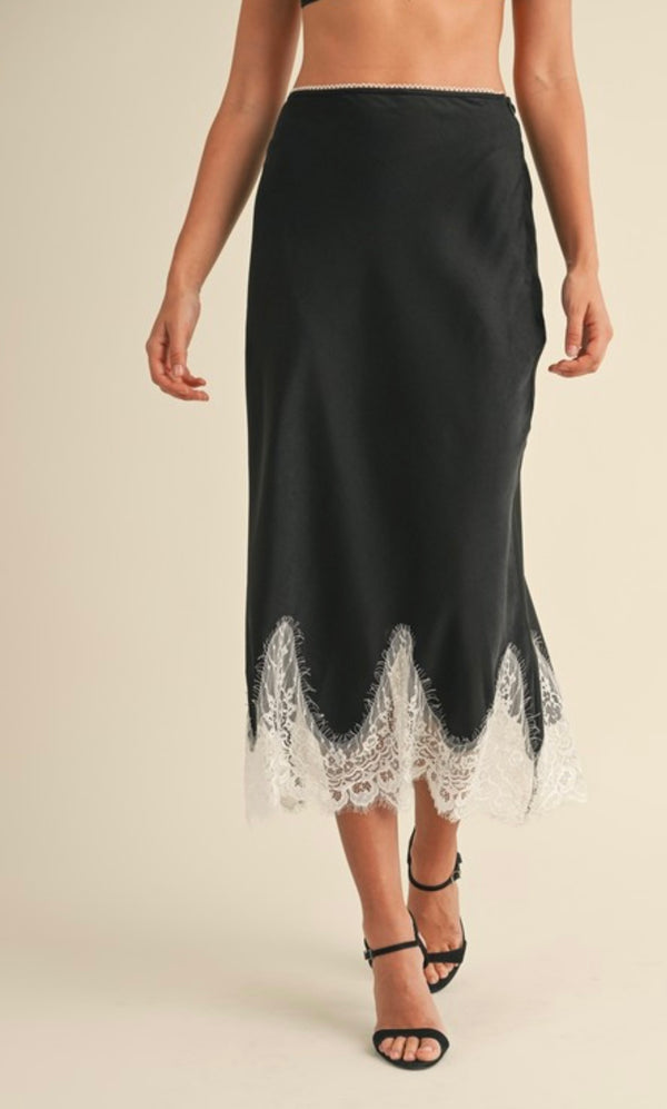 MS5261 Scallop Lace Trimmed Satin Skirt