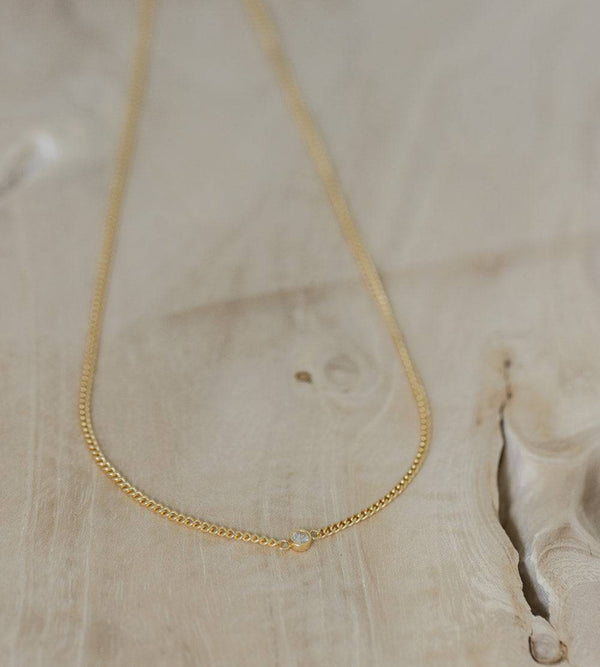 CCN025 Gold Solitaire Necklace