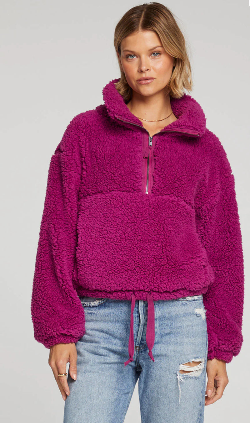 S2582 Everest Berry Pullover