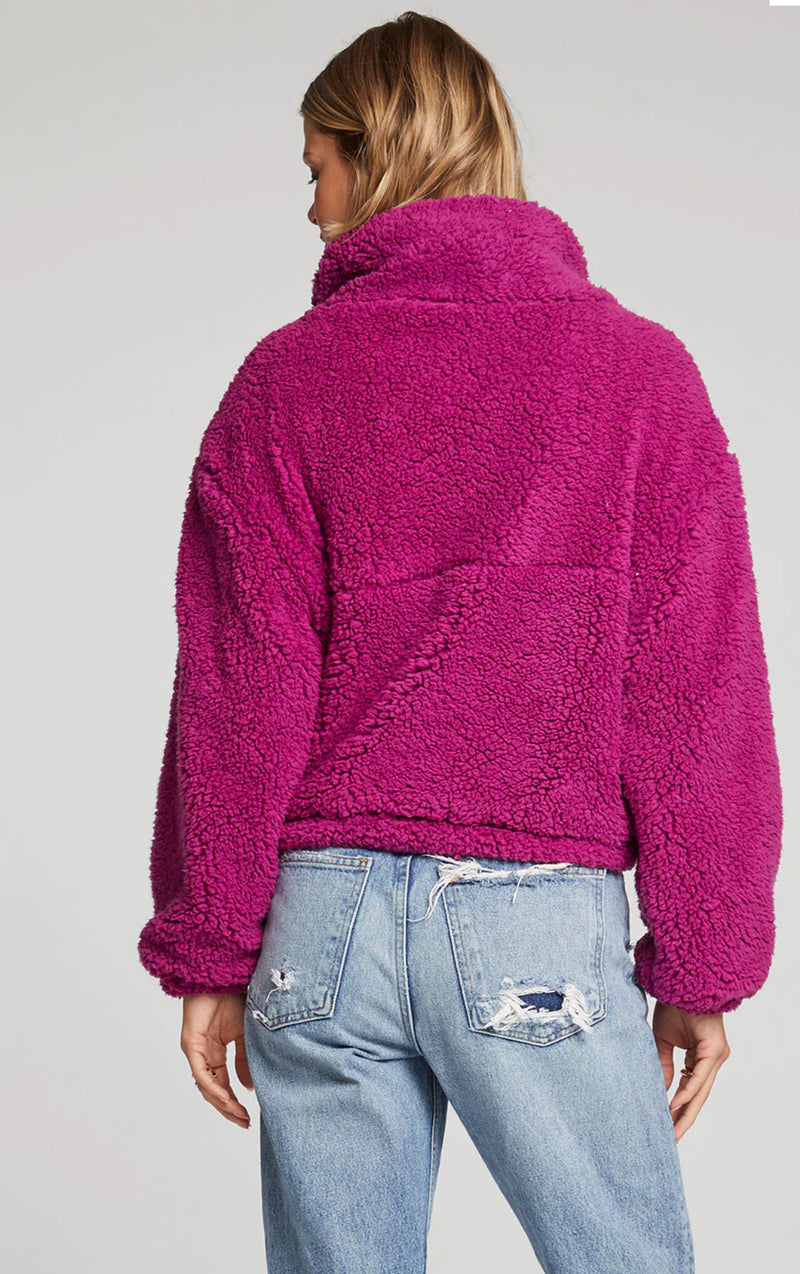 S2582 Everest Berry Pullover