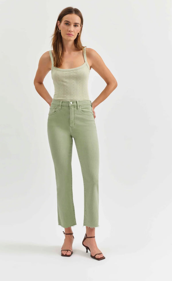 D0001717 Shy Girl- Pistachio