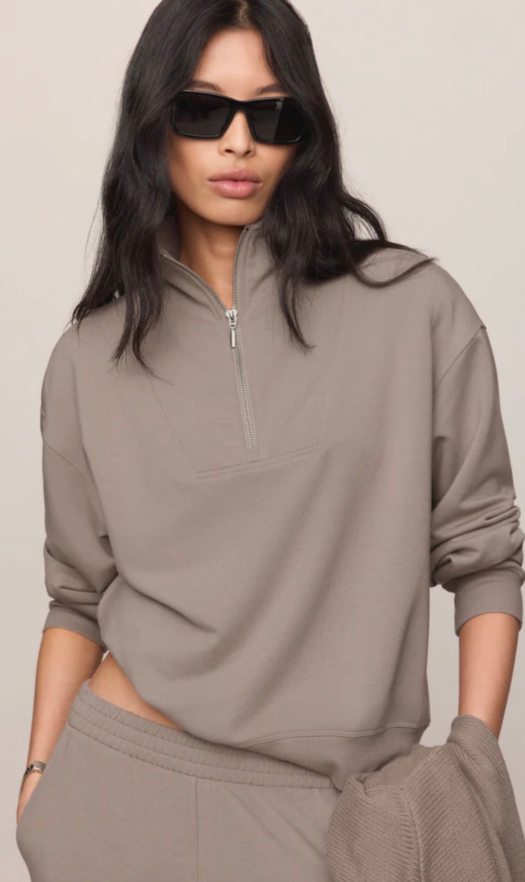 ZT263295 Gate Check Sweatshirt- Wild Mushroom