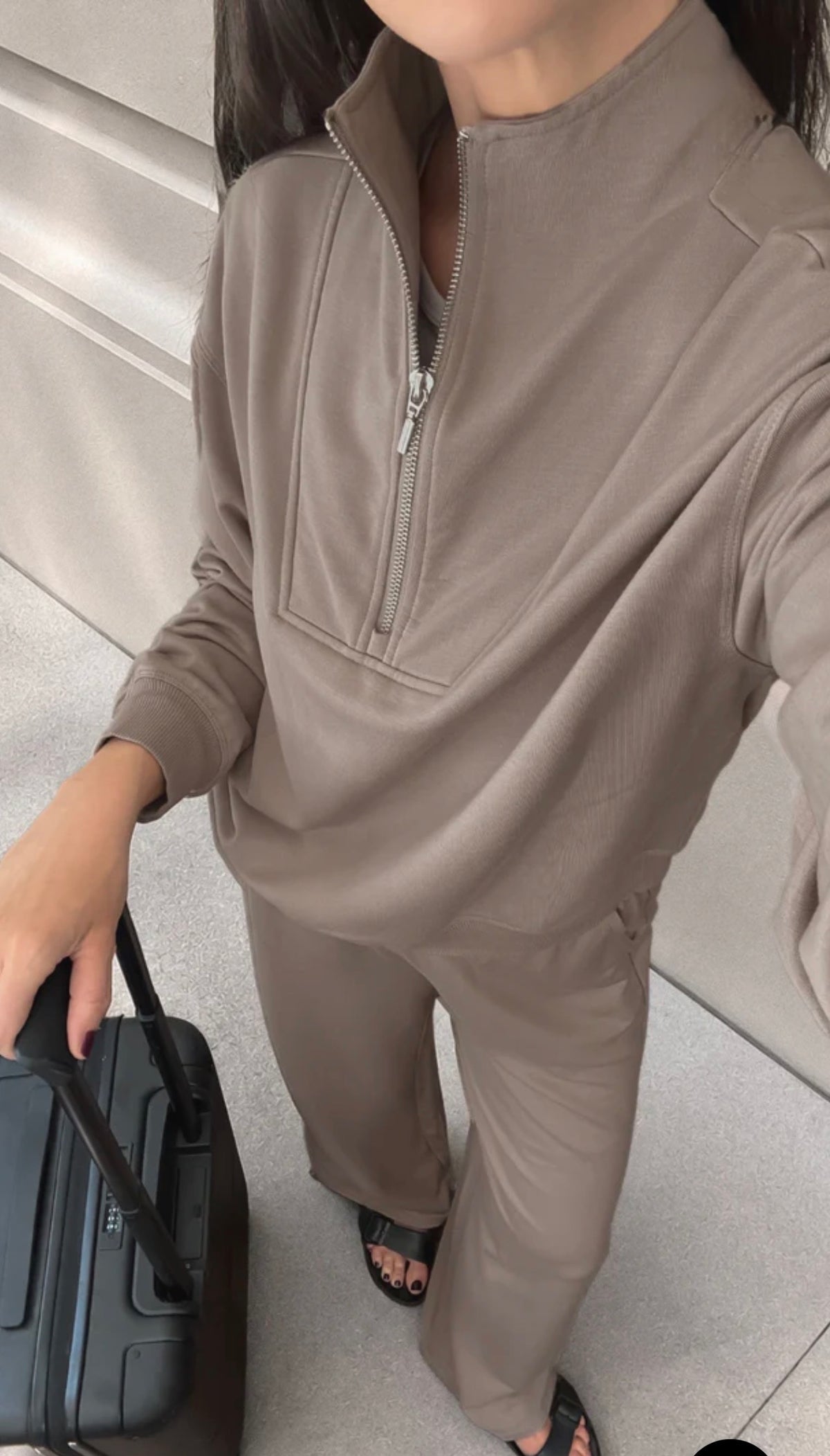 ZT263295 Gate Check Sweatshirt- Wild Mushroom