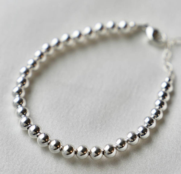 KW B1152S5 Silver Bead Bracelet