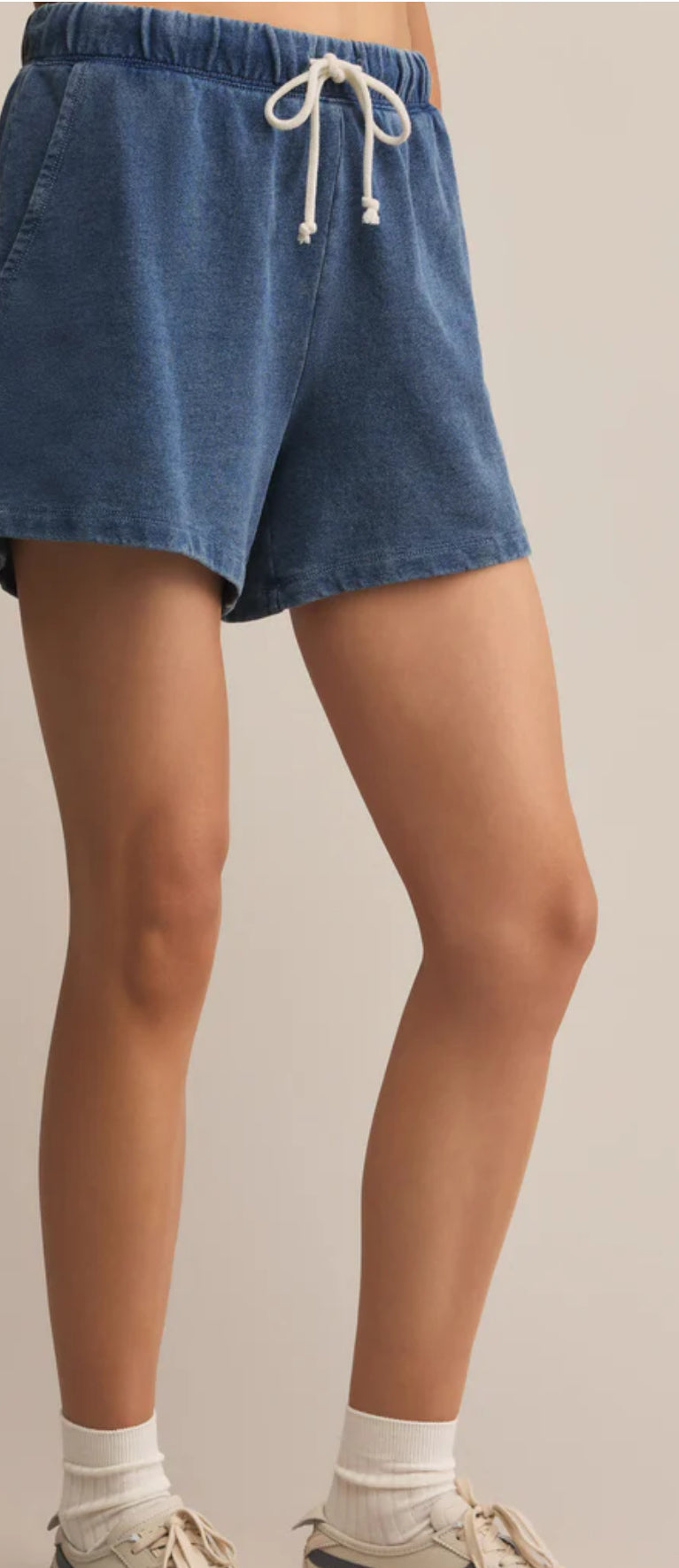 ZS253389 Hunter Knit Denim Short- Vintage Indigo