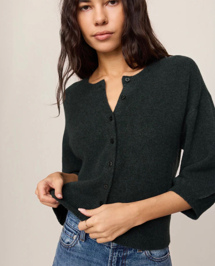 ZW263299 Valor Cardigan Sweater