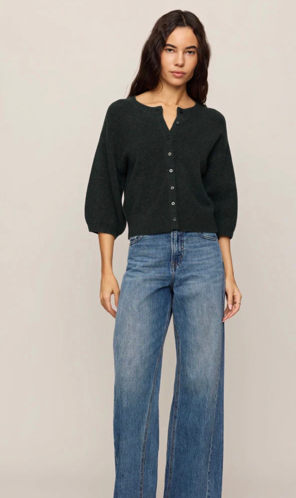 ZW263299 Valor Cardigan Sweater
