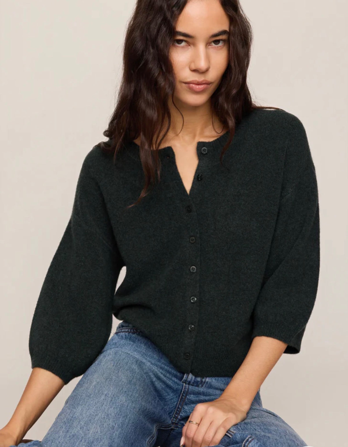 ZW263299 Valor Cardigan Sweater