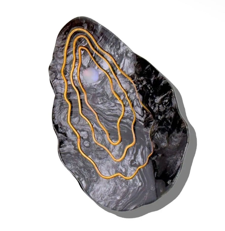 Black Oyster Claw Clip