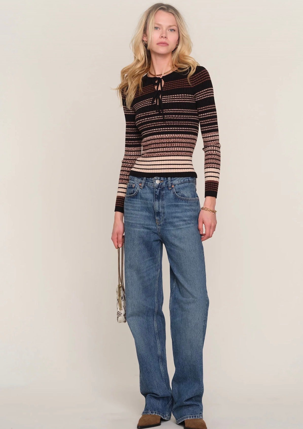 266SW4B Lola Top