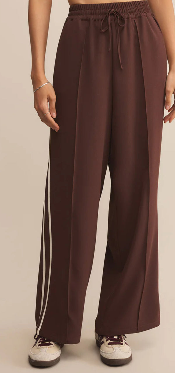 ZP253310 Saunder Track Pant Sandalwood