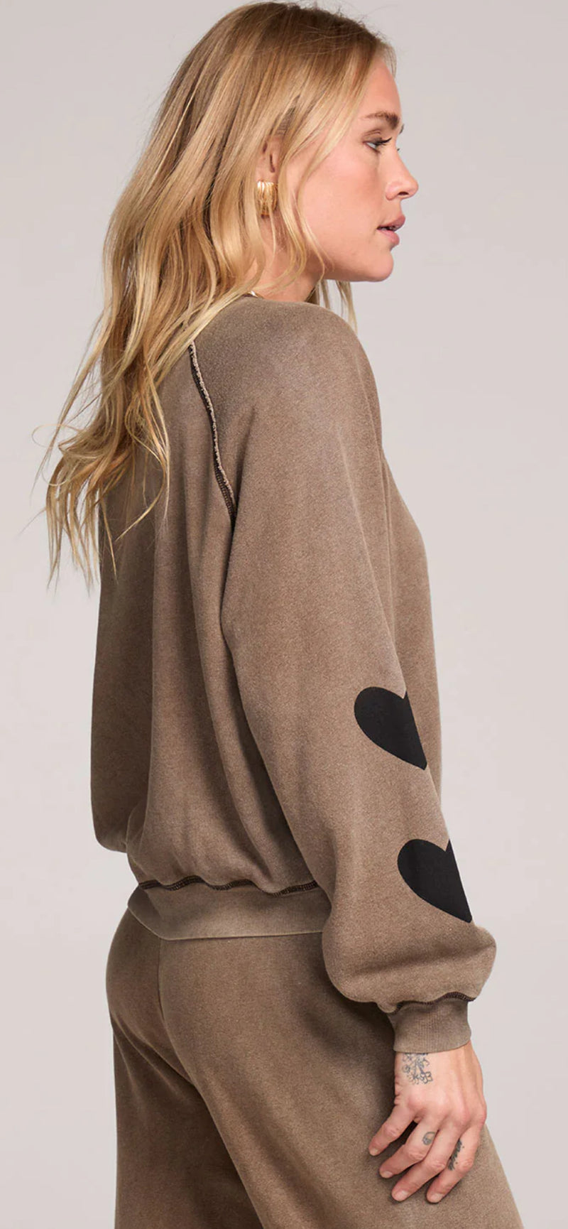 S3742-W704 Kevvy Heart Pullover