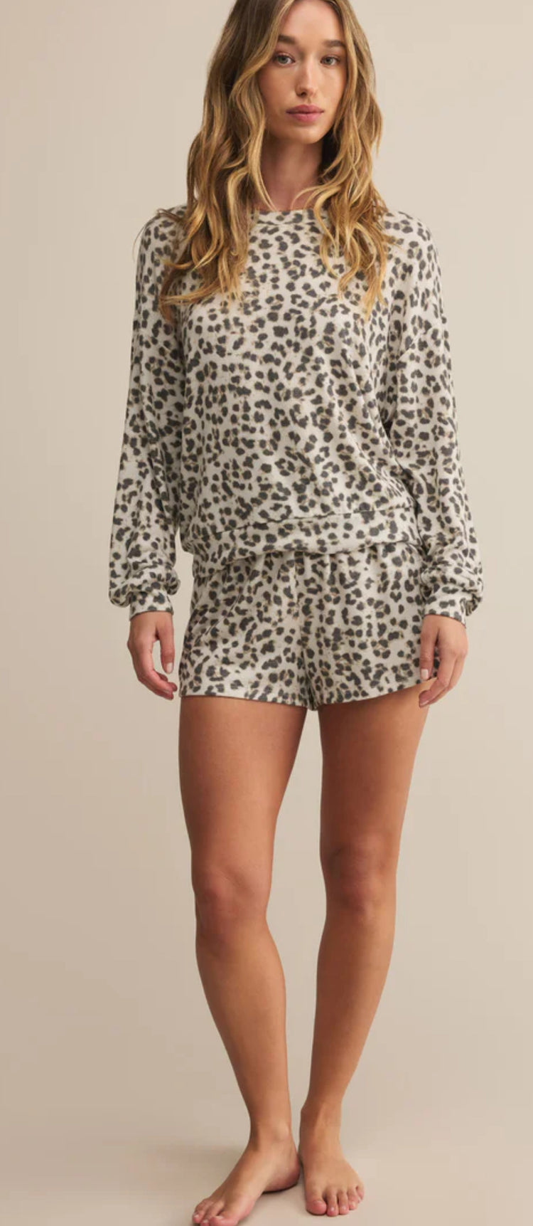 ZLS253117 Luxe Leopard Short Champagne