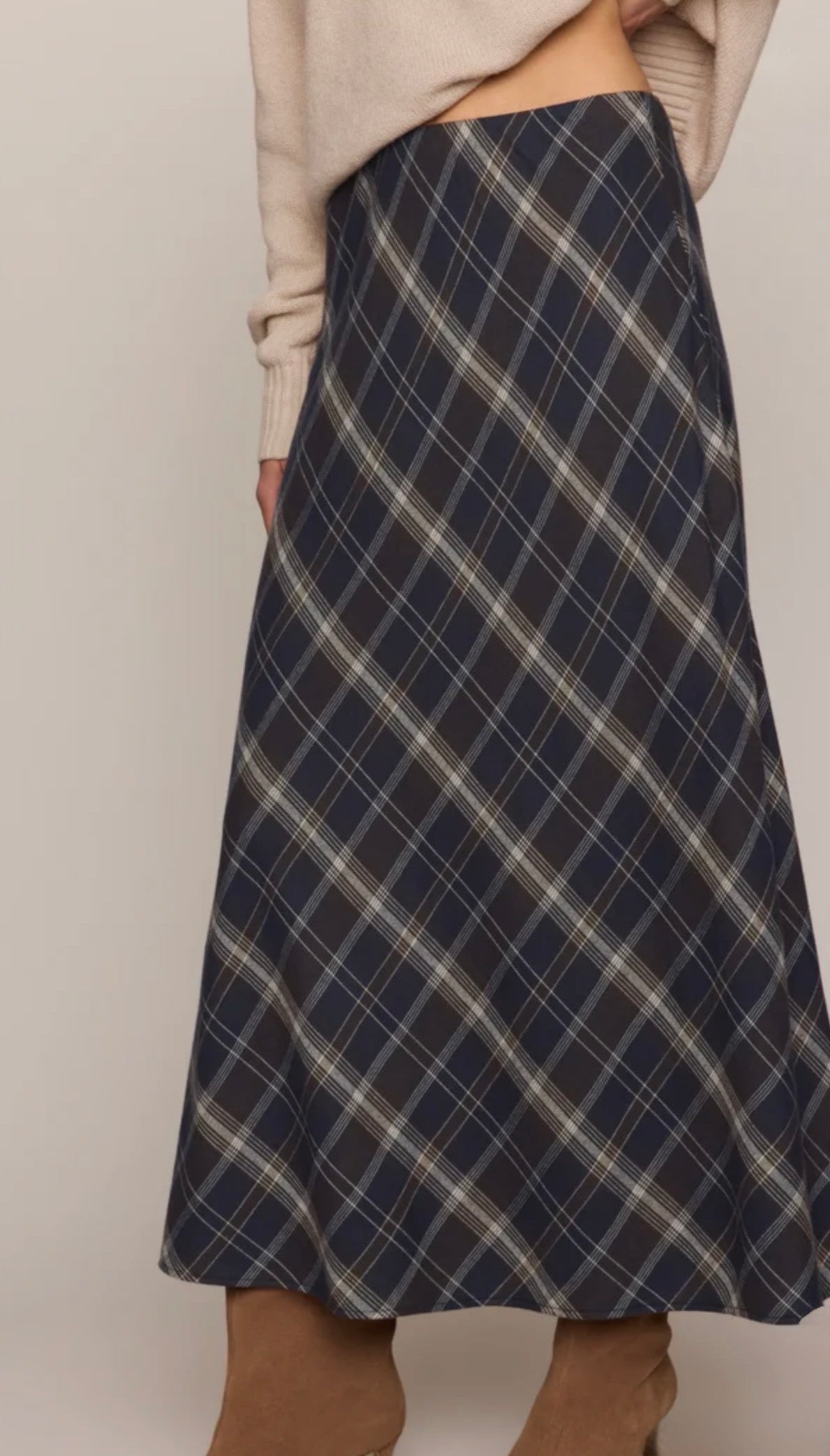 ZK264201 Crestview Plaid Maxi Skirt