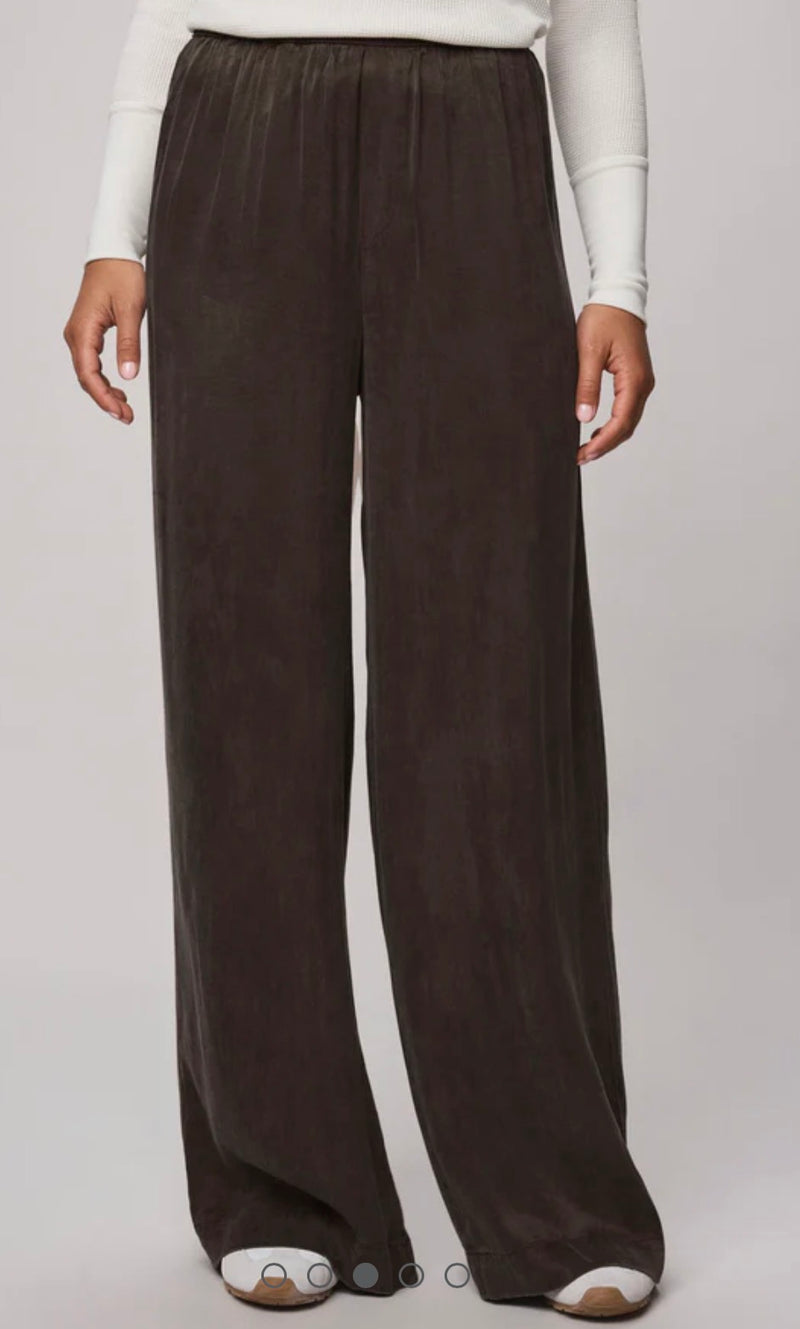 RF5C670SESCCL Serena Satin Pants
