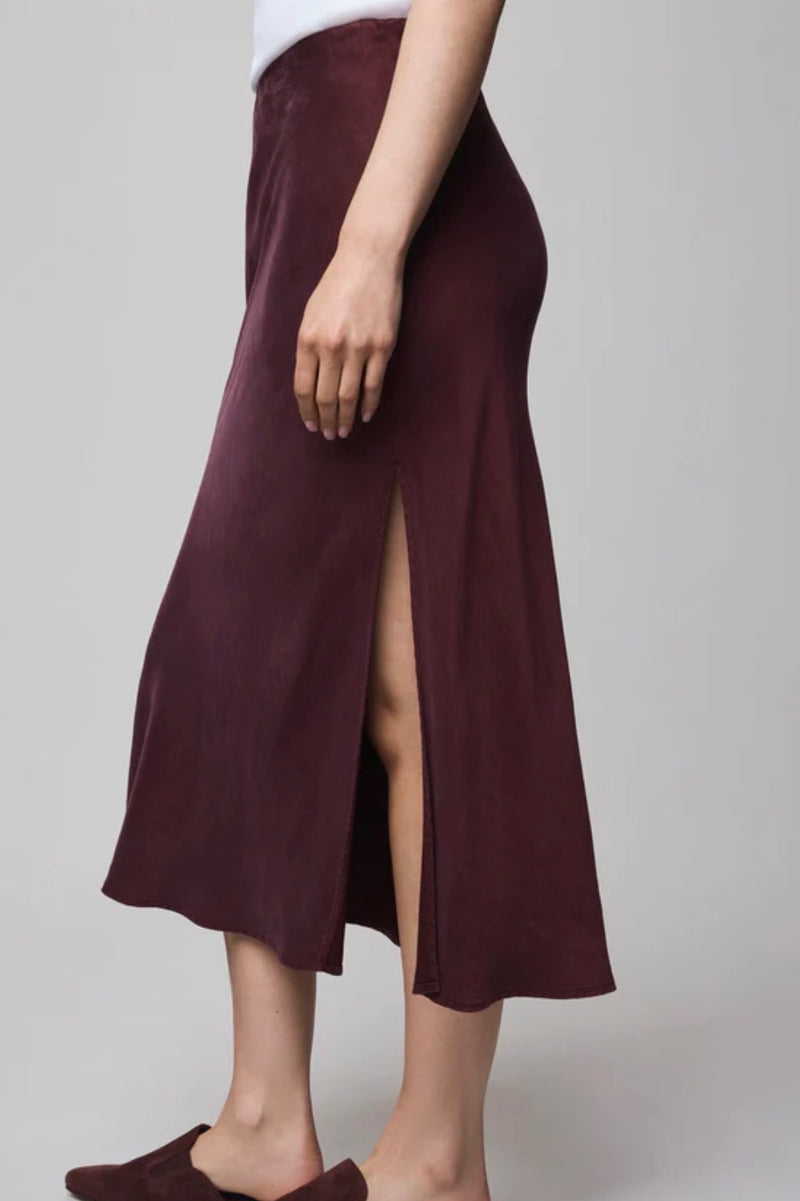 RF5C900SE Serena Satin Skirt