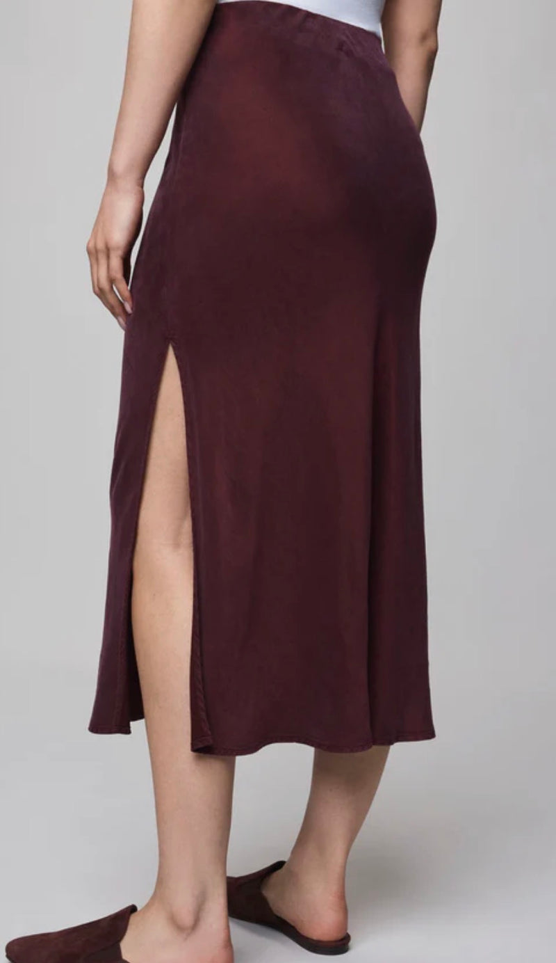 RF5C900SE Serena Satin Skirt