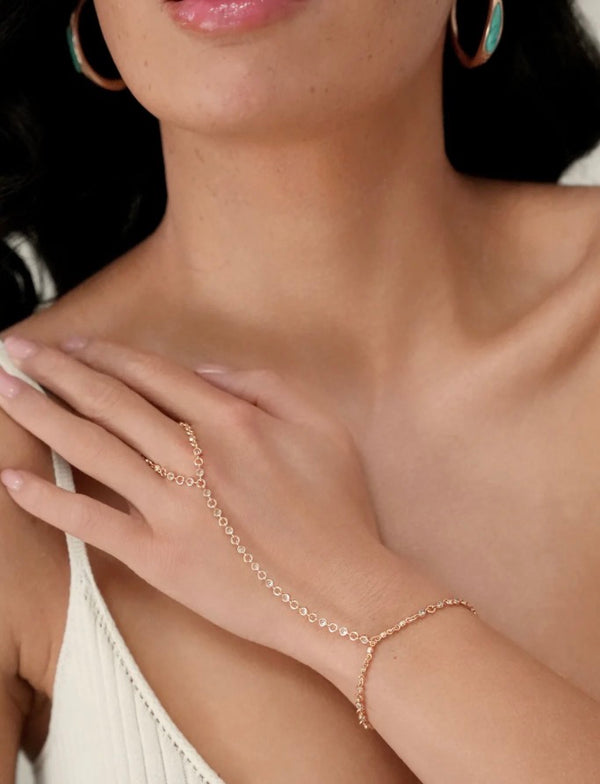 HH067 Crystal Dotted Hand Chain