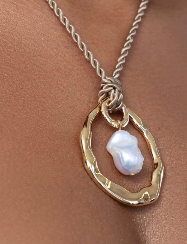 N3326 Nautical Pearl Necklace