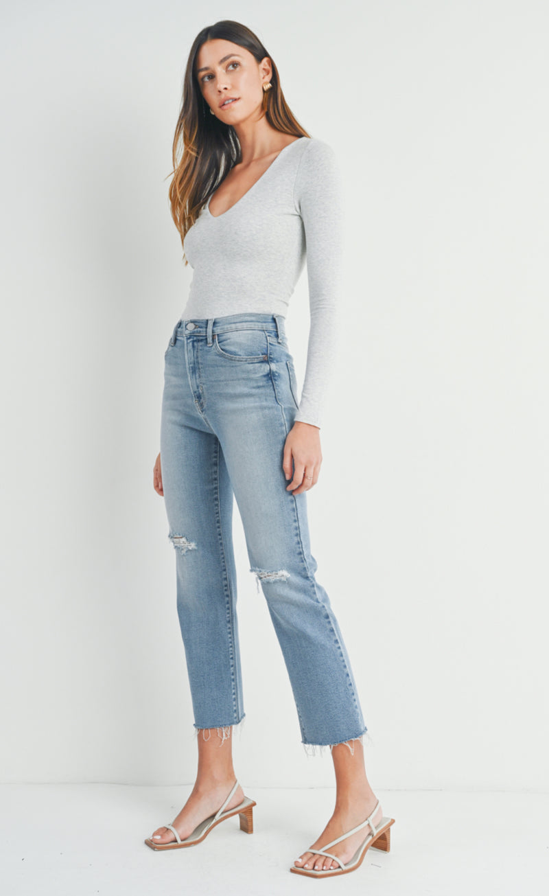 BP454j Distressed Straight Denim-light wash