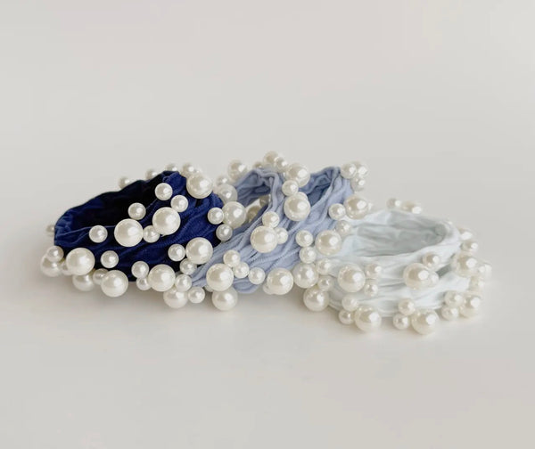 WL-230408C-CSTL Coastal Seamless Pearl Hair Ties