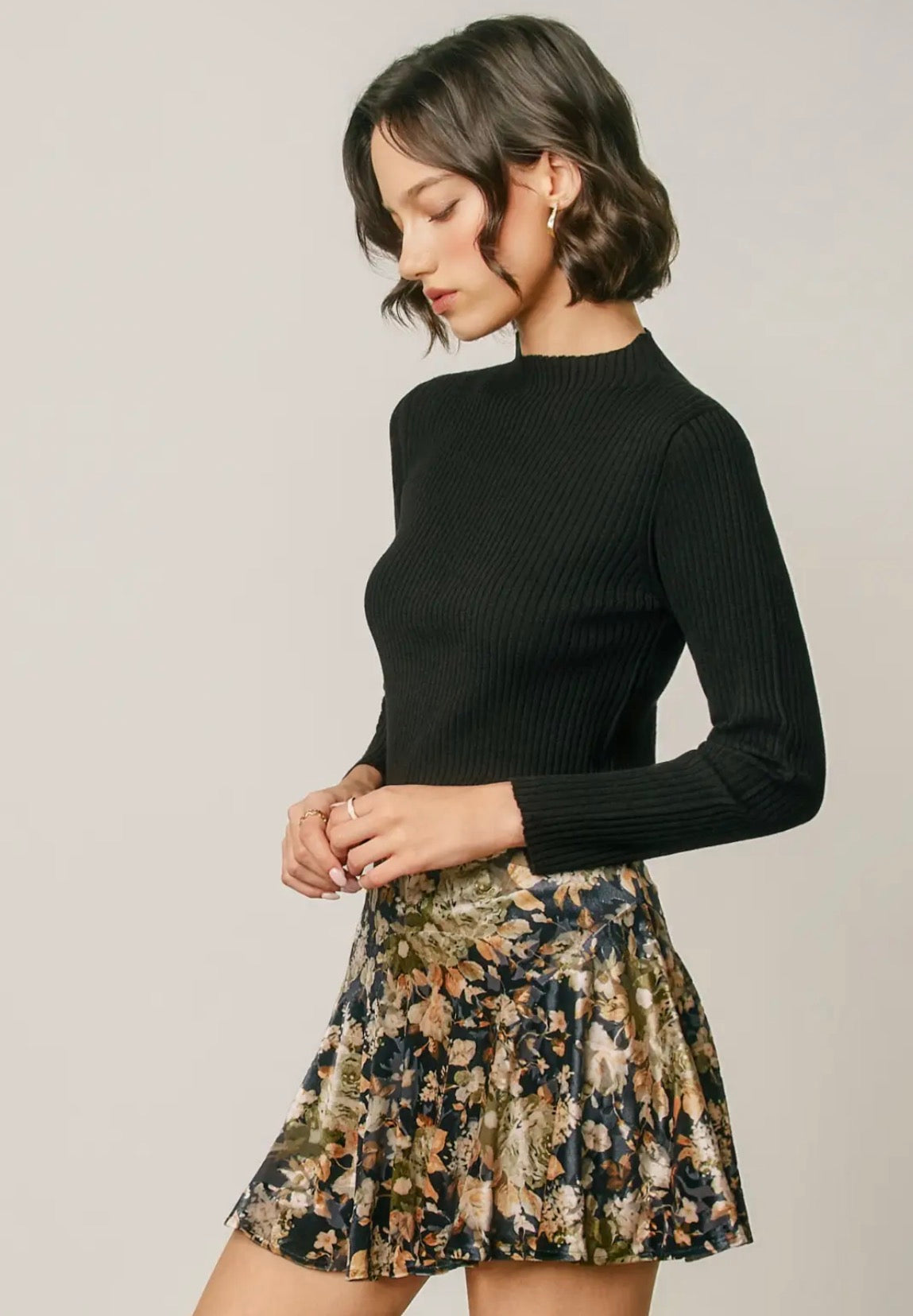 Jess Ribbed Mock Neck Top