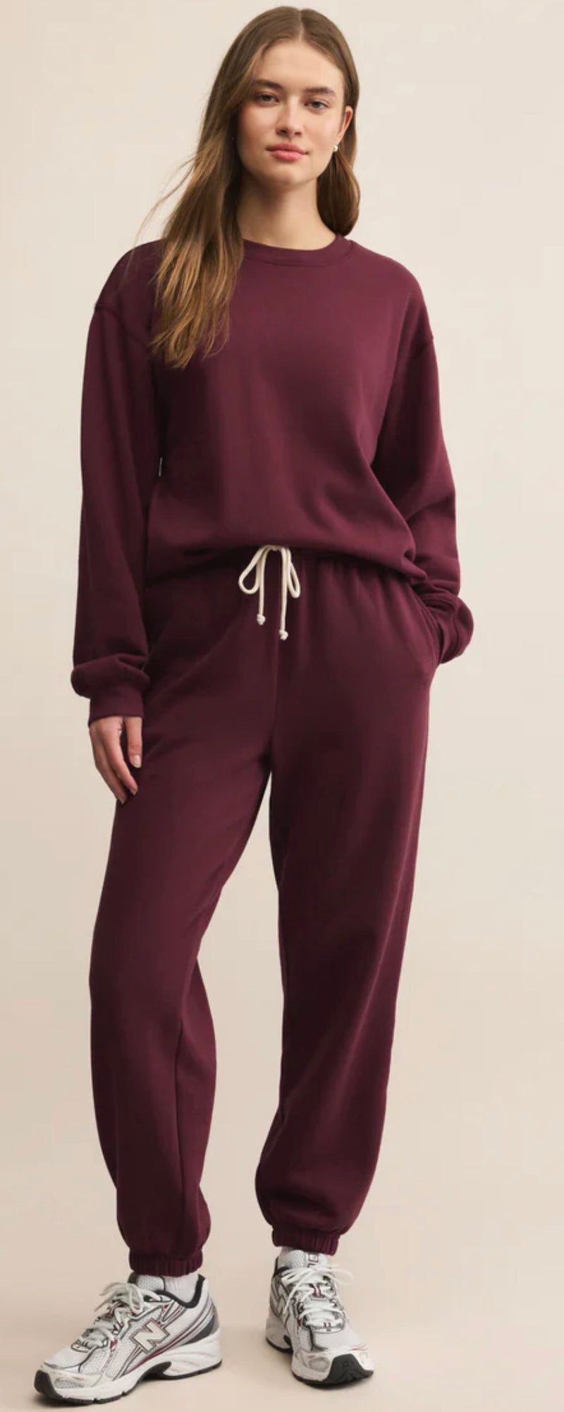 ZP254925 Stadium Jogger Merlot