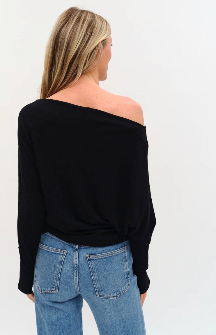 SF0396h The Anywhere Top