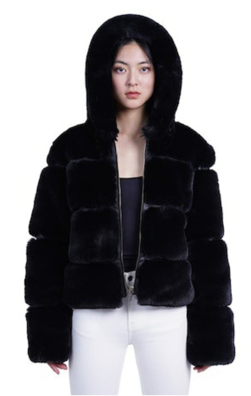 LT35-04 Brinna faux Fur Hooded Jacket