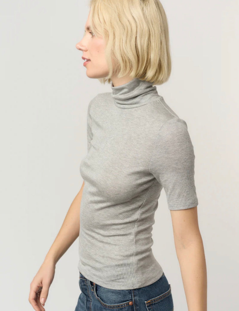11667vp Jesllyn Turtleneck Rib Tee