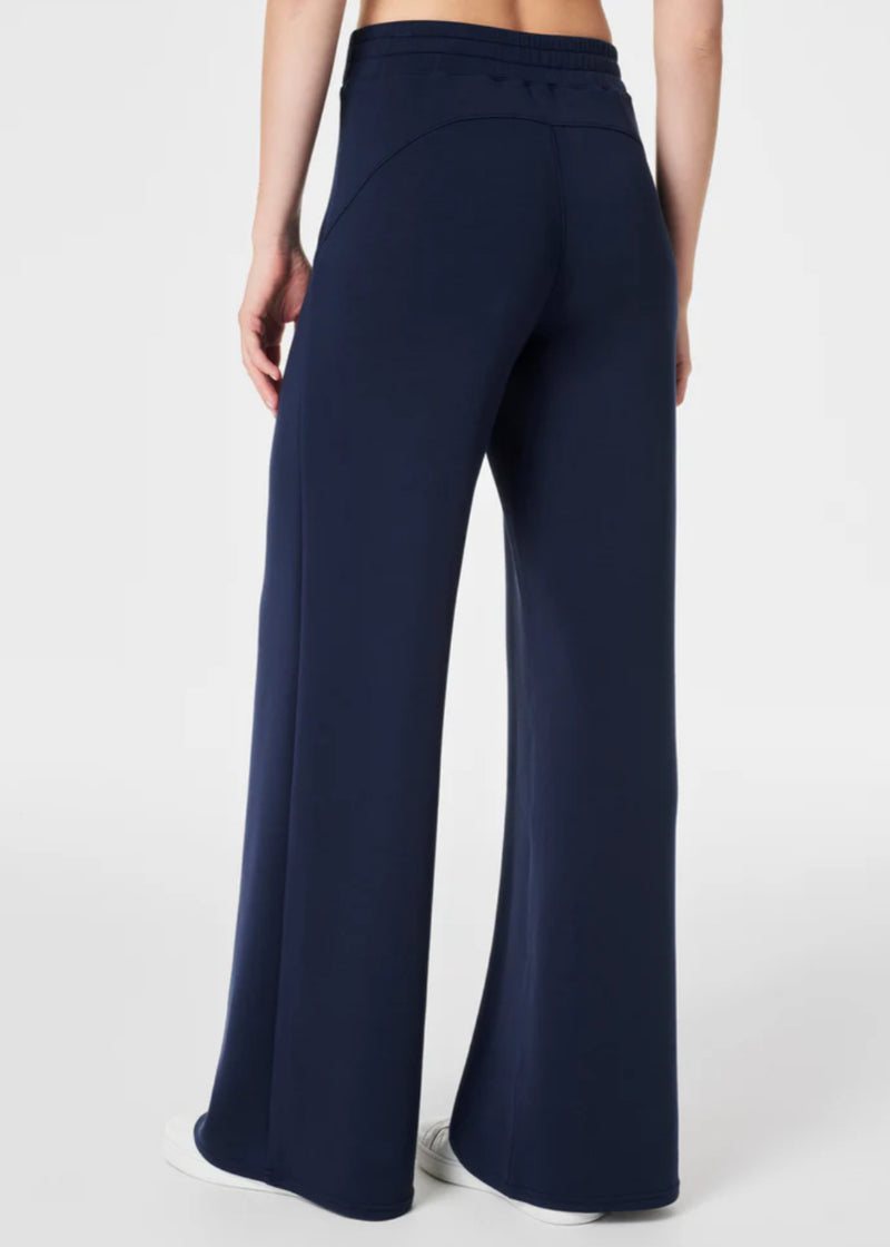 50239R Spanx AirEssentials Wide Leg Pant