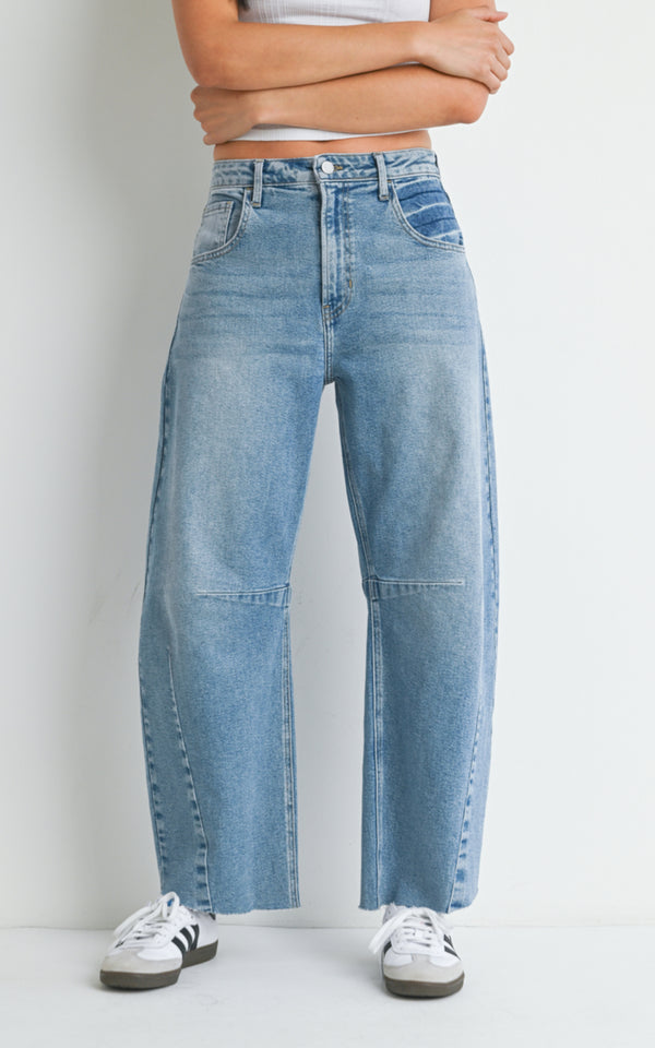 BP473j - Light Wash Barrel Jean