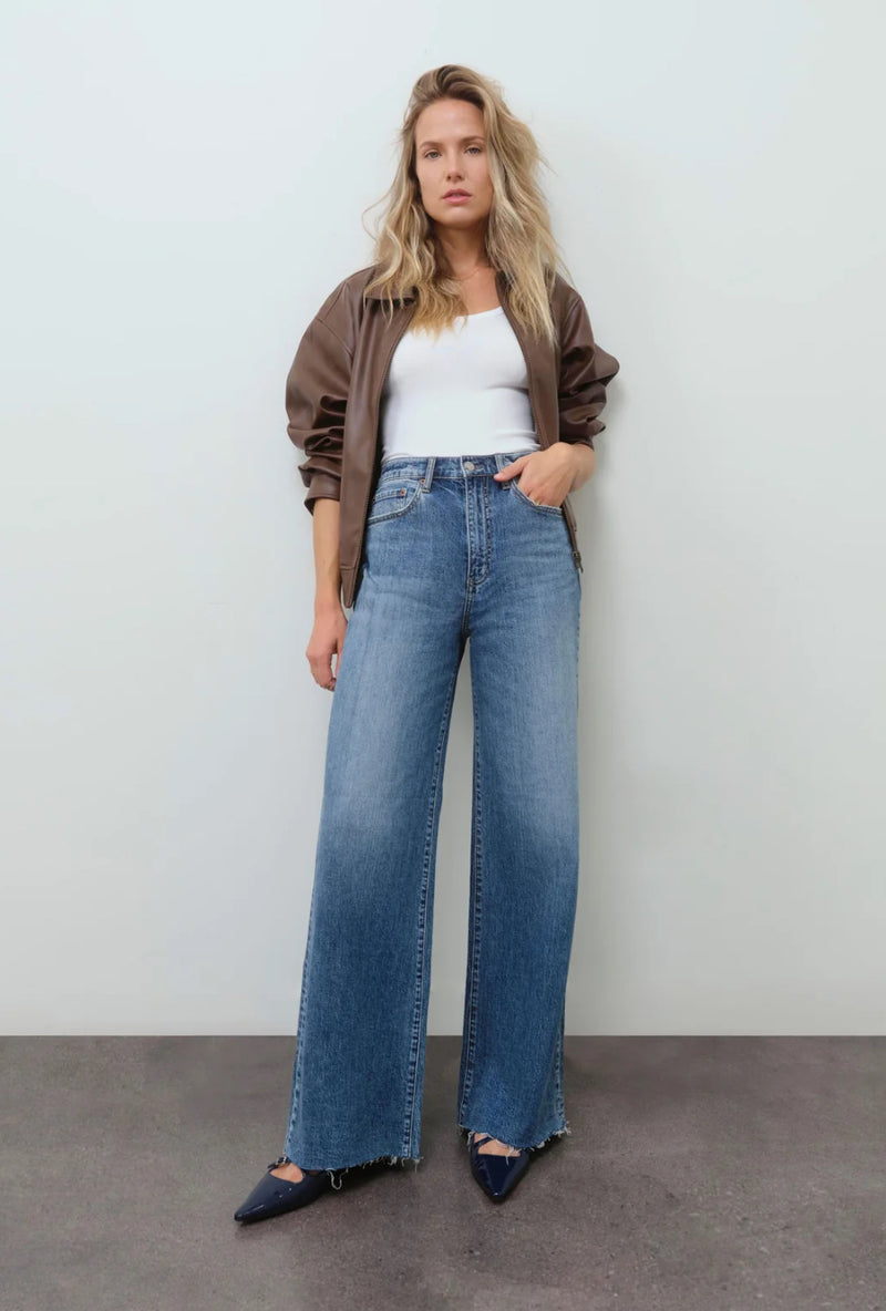 D00016205js- Far Out HR Wide Leg Jean- Stunner