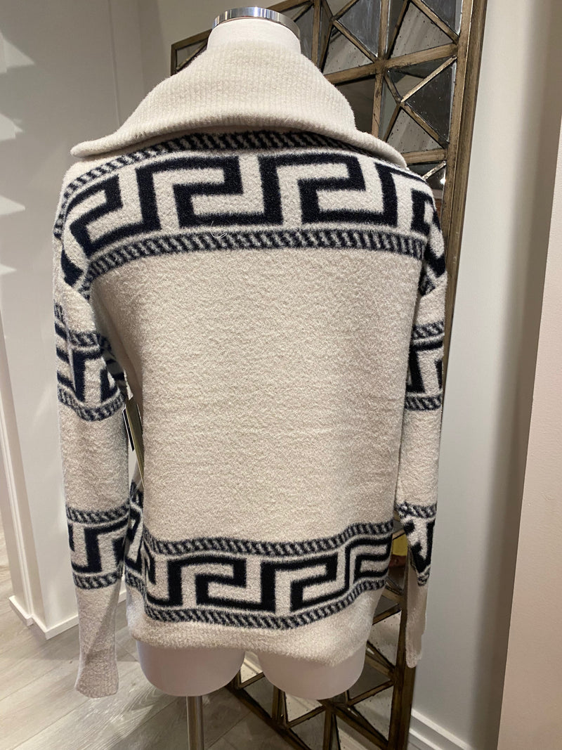 73S369S126AFCE Sweater
