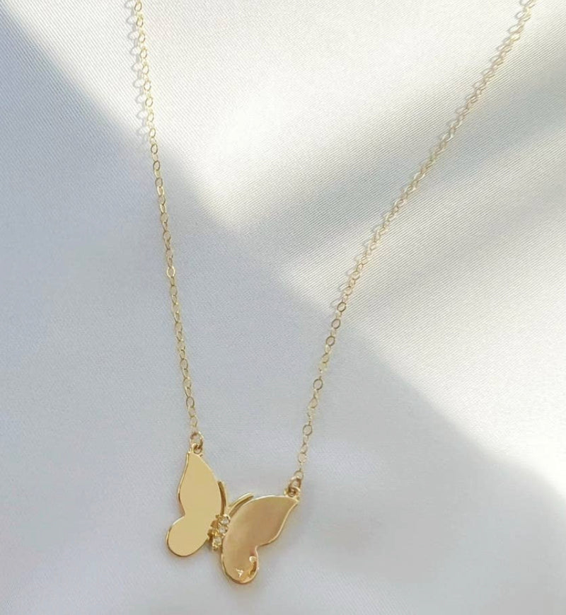 Social Butterly Necklace